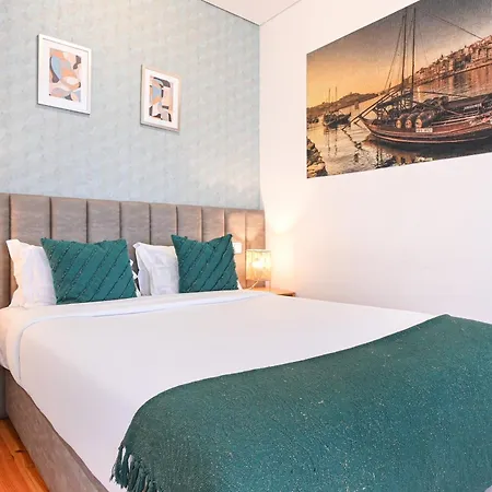 Oporto Near Trindade Garden View Apartamento
