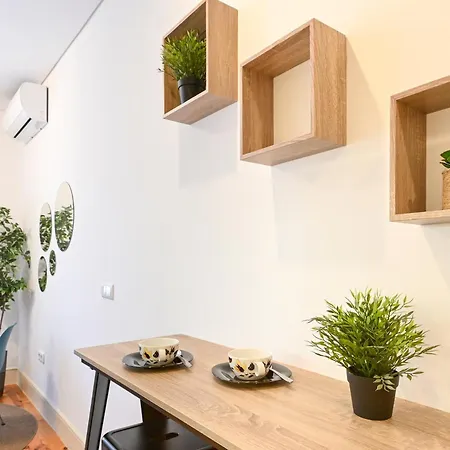 On - Garden View * Oporto